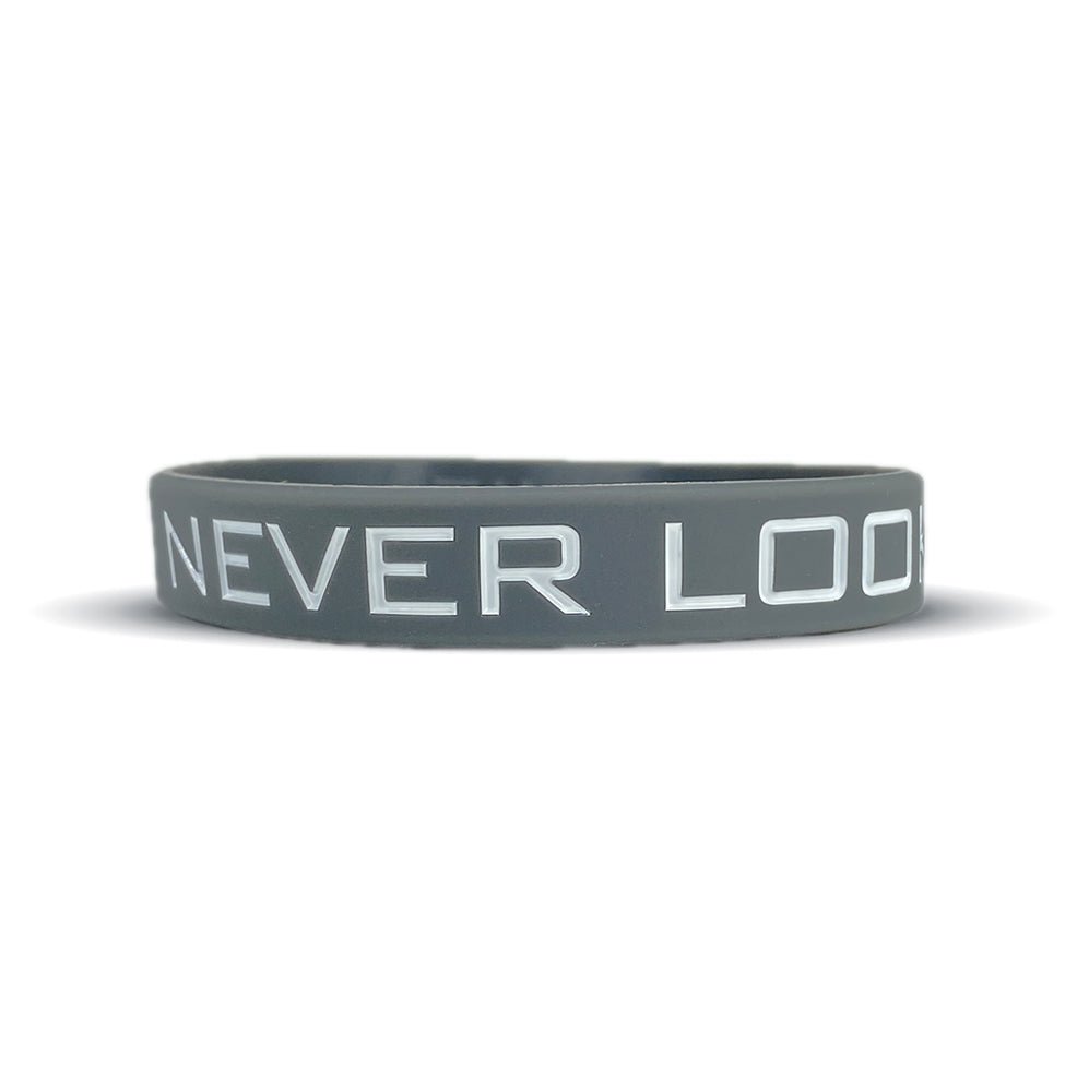 NEVER LOOK BACK Wristband - Maximum Velocity Sports