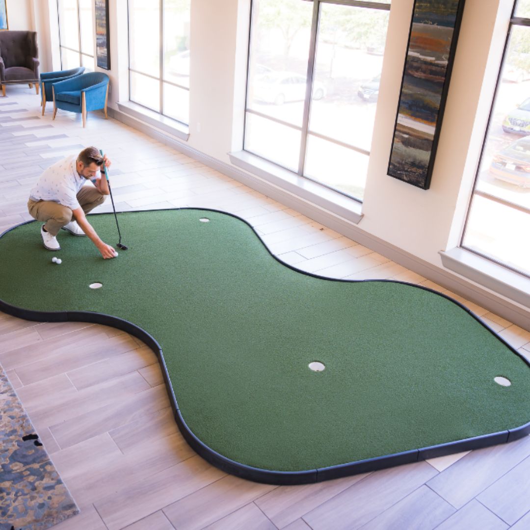 SIGPRO Double Break Putting Green - Maximum Velocity Sports