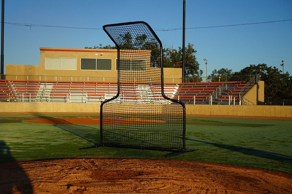 Varsity Double L - Screen W/ Head Protector - Maximum Velocity Sports