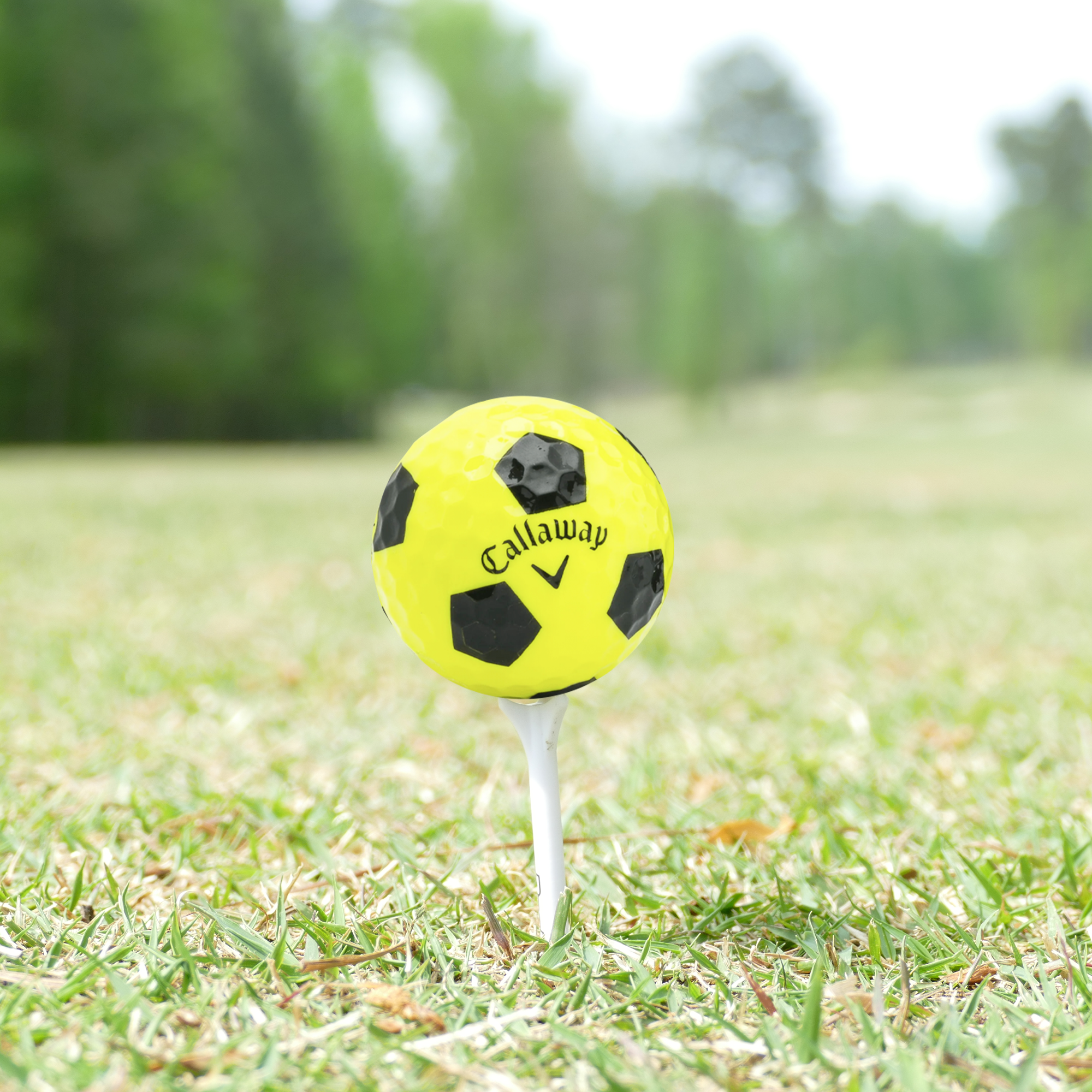 Used Callaway Chrome Soft Truvis Golf Balls - 1 Dozen - Maximum Velocity Sports