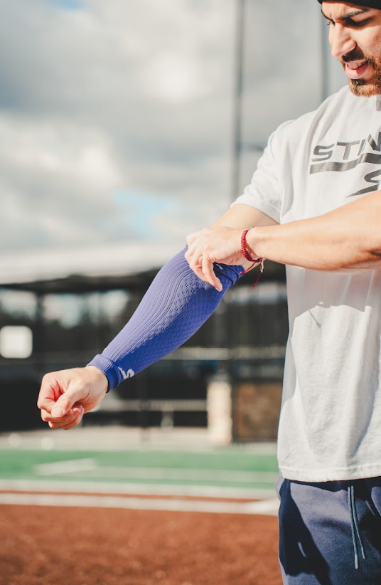 Stinger Premium Arm Sleeve - Navy - Maximum Velocity Sports