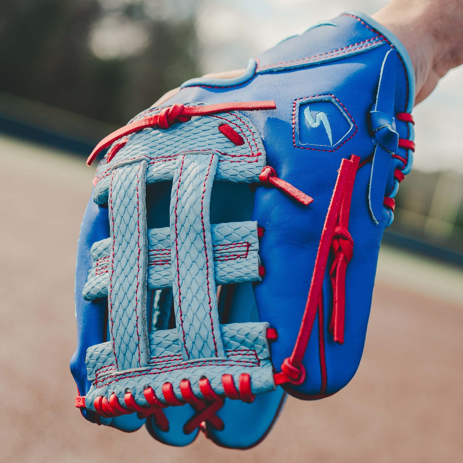 Stinger Aqua Valor 11.25" Baseball Fielding Glove - Maximum Velocity Sports