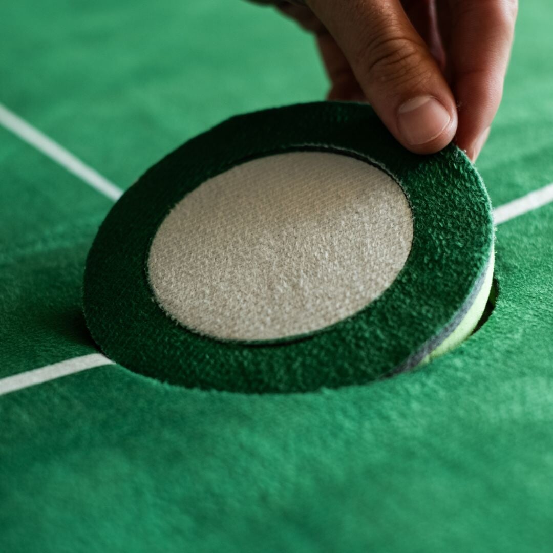 SIG LITE Indoor Putting Green 3' x 8' - Maximum Velocity Sports